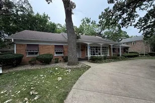 9615 Parkside Ave, Oak Lawn, IL 60453 - Photo 3