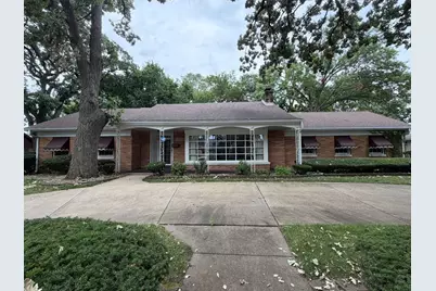 9615 Parkside Avenue, Oak Lawn, IL 60453 - Photo 1