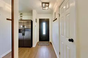 6314 Winston Dr, Woodridge, IL 60517 - Photo 7