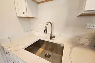 2216 W 21st Pl, Chicago, IL 60608 - Photo 9