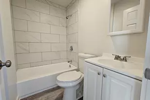 2216 W 21st Pl, Chicago, IL 60608 - Photo 17