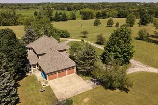 42100 N Crawford Rd, Antioch, IL 60002 - Photo 3