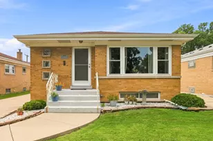 4306 Atlantic Ave, Schiller Park, IL 60176 - Photo 1