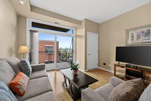 974 W 35th Pl, Chicago, IL 60609 - Photo 7