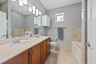 4919 N Lincoln Ave, Chicago, IL 60625 - Photo 19
