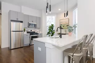 1458 W Pensacola Ave, Chicago, IL 60613 - Photo 5