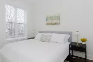 1458 W Pensacola Ave, Chicago, IL 60613 - Photo 7