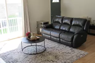 7933 163rd Pl, Tinley Park, IL 60477 - Photo 3