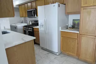 7933 163rd Pl, Tinley Park, IL 60477 - Photo 5