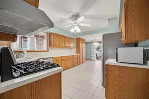 4144 N Overhill Ave, Norridge, IL 60706 - Photo 7
