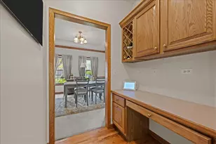 833 Pottawatomie Trail, Batavia, IL 60510 - Photo 11