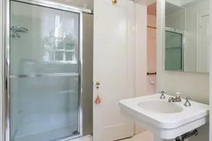 232 E Walton Pl, Chicago, IL 60611 - Photo 31