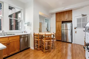 232 E Walton Pl, Chicago, IL 60611 - Photo 19