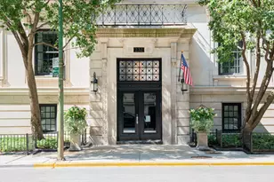232 E Walton Pl, Chicago, IL 60611 - Photo 1