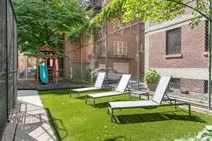 232 E Walton Pl, Chicago, IL 60611 - Photo 43