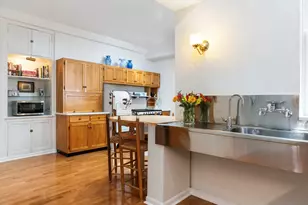232 E Walton Pl, Chicago, IL 60611 - Photo 15