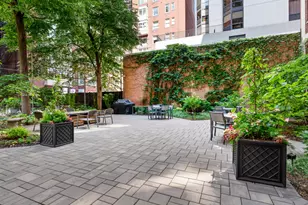 232 E Walton Pl, Chicago, IL 60611 - Photo 41