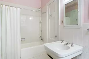 232 E Walton Pl, Chicago, IL 60611 - Photo 35