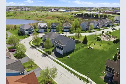 2699 Regency Court E, Saint Charles, IL 60175 - Photo 21