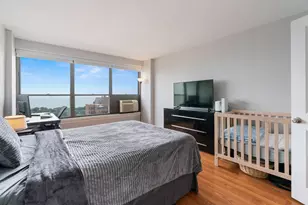 2930 N Sheridan Rd, Chicago, IL 60657 - Photo 9
