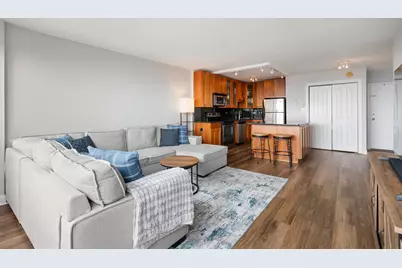 2930 N Sheridan Road #2108, Chicago, IL 60657 - Photo 5