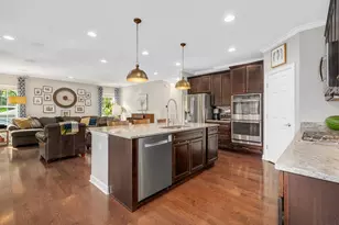1250 W Thomas Rd, Wheaton, IL 60187 - Photo 13