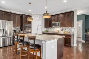 1250 W Thomas Rd, Wheaton, IL 60187 - Photo 11
