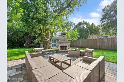 1250 W Thomas Road, Wheaton, IL 60187 - Photo 37
