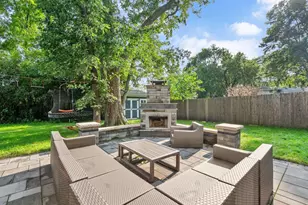 1250 W Thomas Rd, Wheaton, IL 60187 - Photo 37
