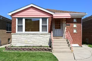 6211 N Nagle Ave, Chicago, IL 60646 - Photo 1