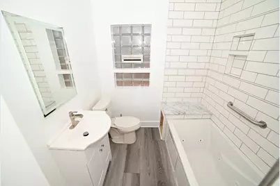 6211 N Nagle Avenue, Chicago, IL 60646 - Photo 5