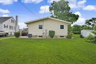 911 N Melvin St, Gibson City, IL 60936 - Photo 39