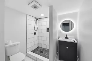 3531 W 73rd Pl, Chicago, IL 60629 - Photo 21