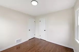 3531 W 73rd Pl, Chicago, IL 60629 - Photo 11