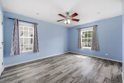 18 Truman Lane, Streamwood, IL 60107 - Photo 13