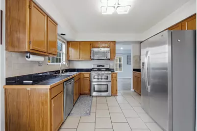 18 Truman Lane, Streamwood, IL 60107 - Photo 5