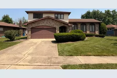 6811 Carpenter Streets, Downers Grove, IL 60516 - Photo 1