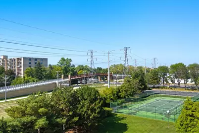 4545 W Touhy Avenue W #217W, Lincolnwood, IL 60712 - Photo 25