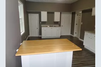 1619 Charles Street, Rockford, IL 61104 - Photo 7