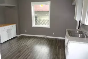 1619 Charles St, Rockford, IL 61104 - Photo 5