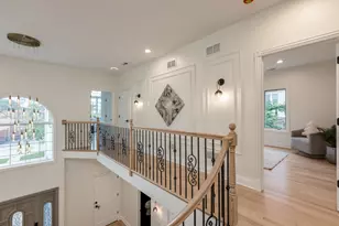 6723 N Harding Ave, Lincolnwood, IL 60712 - Photo 23