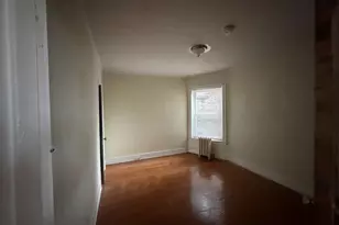 7811 S Constance Ave, Chicago, IL 60649 - Photo 9