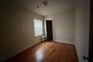 7811 S Constance Ave, Chicago, IL 60649 - Photo 5