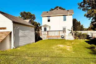 213 S Swift St, Winnebago, IL 61088 - Photo 35