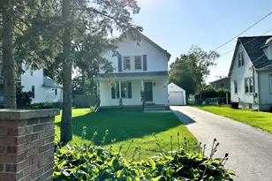 213 S Swift St, Winnebago, IL 61088 - Photo 1
