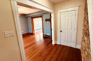 213 S Swift St, Winnebago, IL 61088 - Photo 5