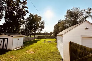 213 S Swift St, Winnebago, IL 61088 - Photo 37