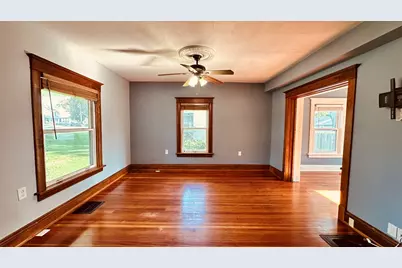 213 S Swift Street, Winnebago, IL 61088 - Photo 9