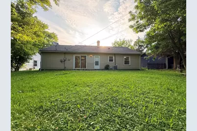 1004 Oakland Drive, Streamwood, IL 60107 - Photo 15