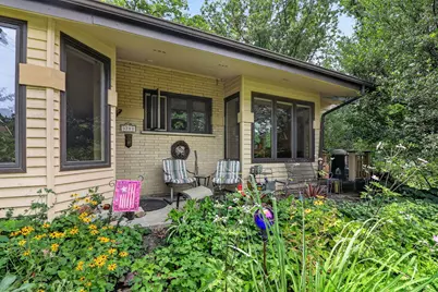 3700 Douglas Road, Downers Grove, IL 60515 - Photo 33
